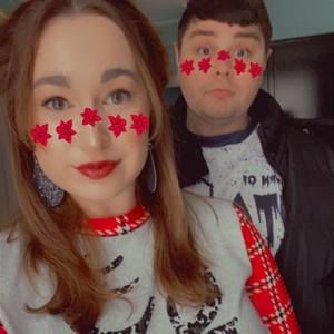 Meet your Posher, Danielle